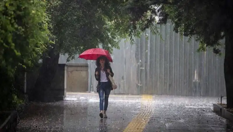 Meteoroloji'den Yeni Uyarı: 13 İlde Sağanak Yağış Bekleniyor