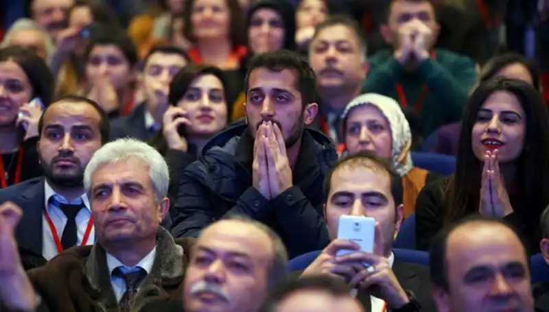 2025'te 15 Bin Sözleşmeli Öğretmen Ataması: Sınav Tarihleri Açıklandı!