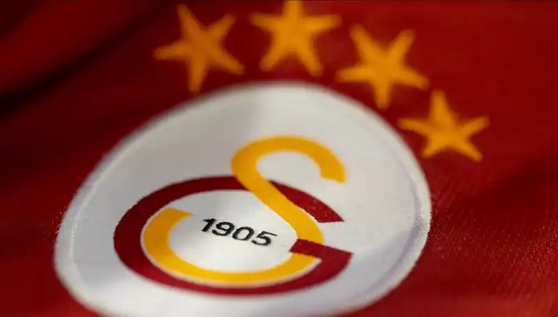 Galatasaray'ın Hakem Kararlarına Duyduğu Tepki ve Futbol Dünyasındaki Yansımaları