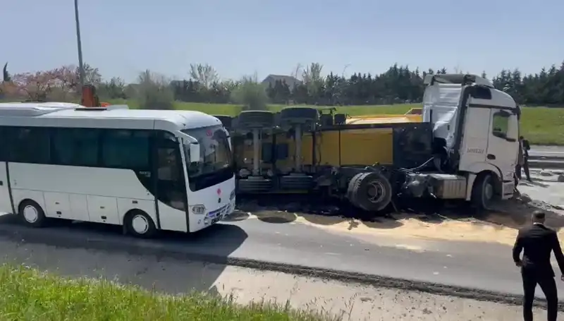 Büyükçekmece TEM Otoyolu’nda Kaza Paniği: 3 Saat Süren Trafik Felaketi