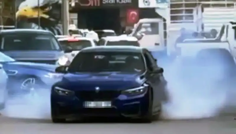 Sanayi Sitesi Esnafının Drift İsyanı: Trafik Sorunları ve Çözüm Önerileri