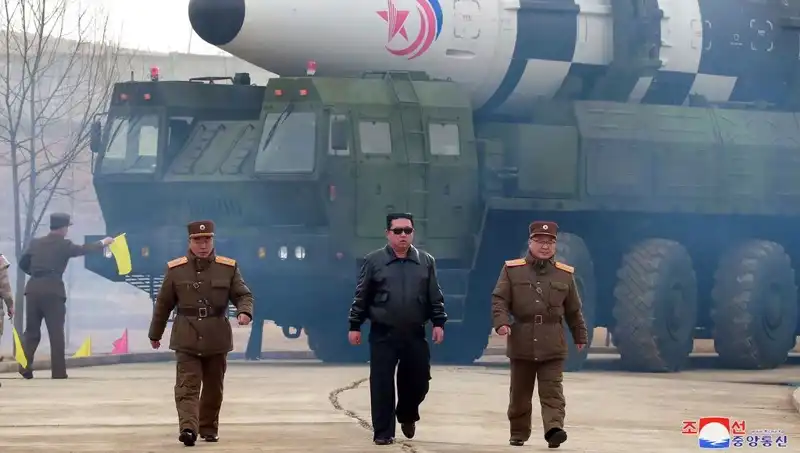 Kuzey Kore, Nükleer Silah Statüsünü Savunarak Dünya Gündemini Sarstı