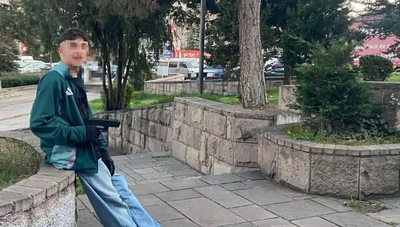 Yol Verme Kavgası Yaşamı Sonlandırdı: Aileye Ait Üç Kardeş ve Baba Tutuklandı