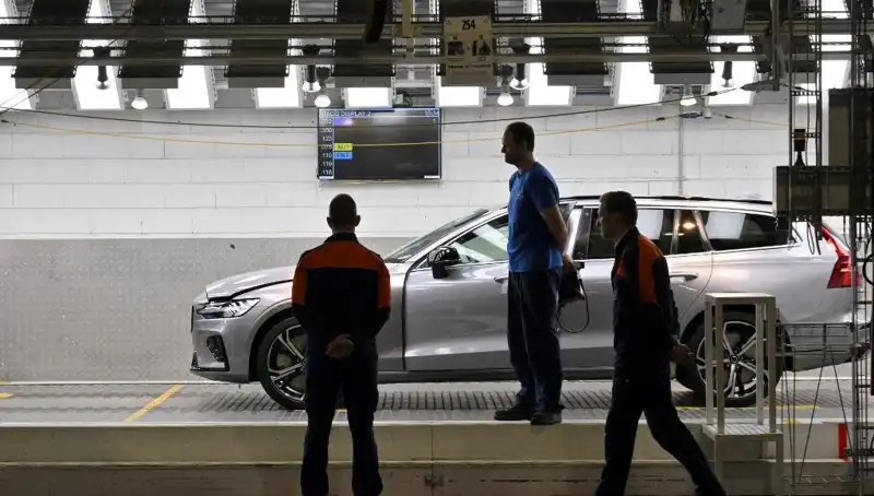 Volvo, Ticari Stratejisini Değiştirerek Bazı Modellerin Satışını Durdurdu