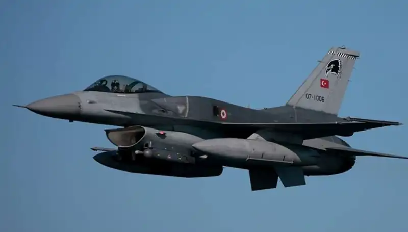 Türkiye’nin Jetleri, İsrail Koruma Görevinde Mi? DMM’nin Açıklaması
