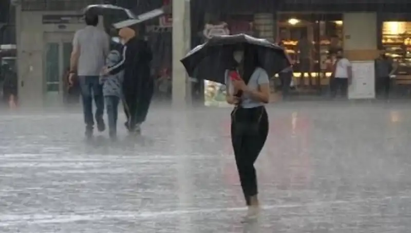 Marmara Bölgesi'nde Serin Hava Dalgası ve Yağış Uyarıları İle ilgili Detaylar