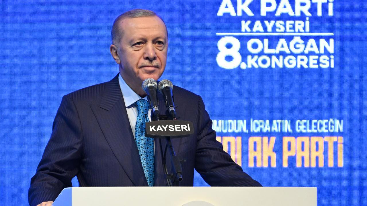 Cumhurbaşkanı Erdoğan: YPG'ye yönelik operasyonlar hız kazanabilir