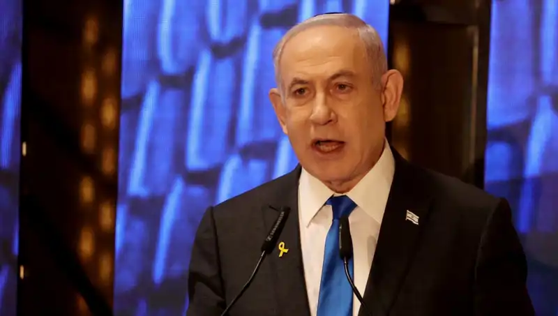 Macron'un Tepkisini Çeken Olay: Netanyahu Oğlunu Savundu
