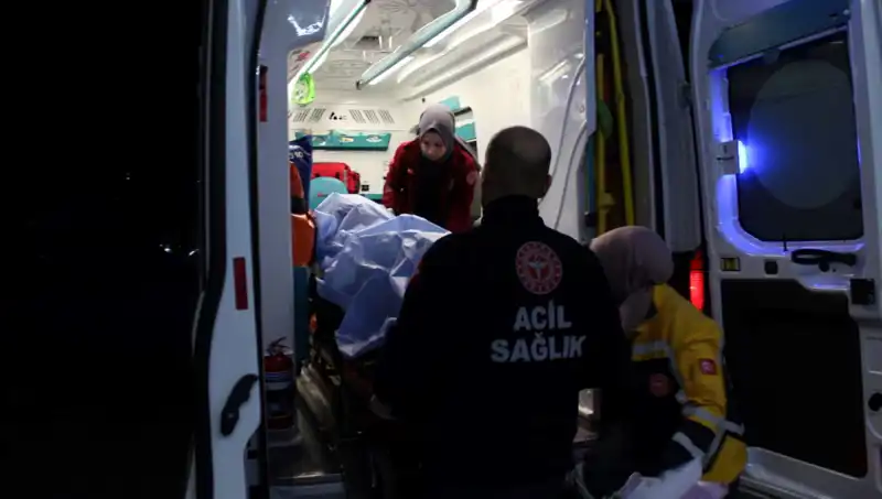 Küfürleşme Sonrası Tartışma: Kanlı Kavgada Bir Kişi Yaralandı