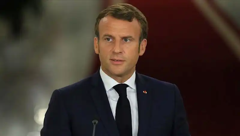 Macron, Paris'te Avrupalı Komutanlarıyla Stratejik Zirveye Hazırlanıyor