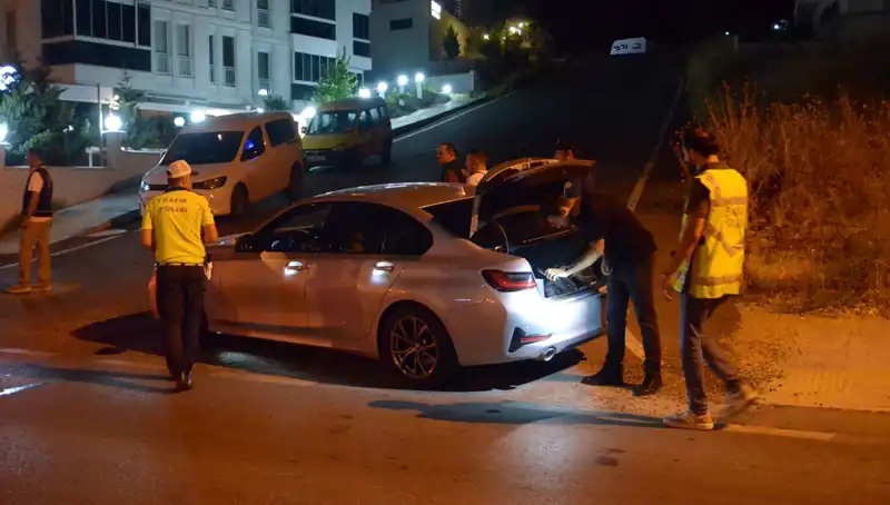 Edirne'de Denetimden Kaçanlara Gözaltı Uygulaması: 30 Şahıs Takipte!
