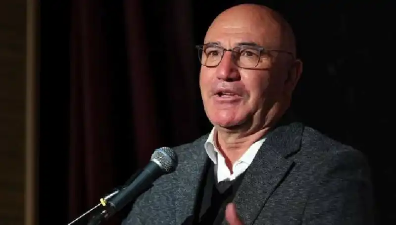 Sosyal Medyanın Gözdesi: Mahmut Tanal Kimdir, Nereli, Hangi Partiden?