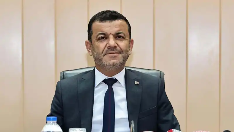 CHP Kurultayı Divan Başkanı Bülent Nuri Çavuşoğlu: Bir Siyasetçinin Hikayesi