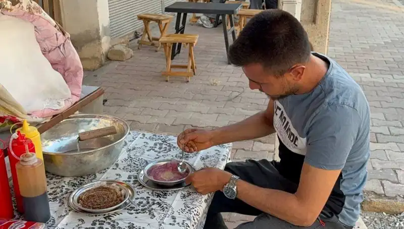Toros Dağları'nın Zirvesinden Gelen Özgün Lezzet: Tabağını 50 TL'ye Satıyor