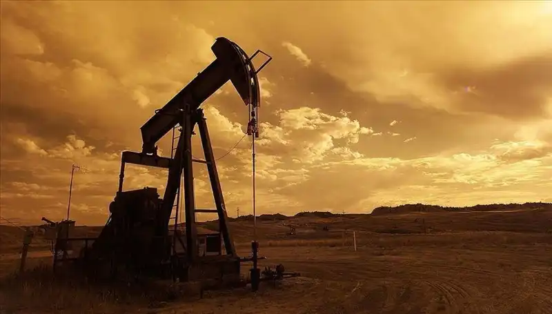 Orta Doğu'da Gergin Gece: Petrol Fiyatlarında Beklenmedik Yükseliş