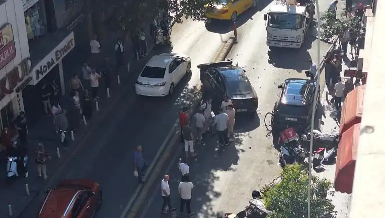 İranlı Sürücünün Kaotik Yolu: Neler Yaşandı?
