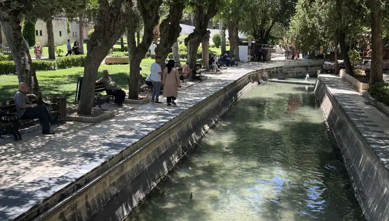 Şanlıurfa’da Sıcaklık Rekoru: Termometreler 37 Dereceyi Aştı!