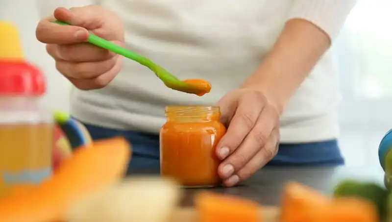 26 Yaşındaki Genç, Bebek Maması Tüketerek 1 Haftada Yaşadığı Değişimi Anlattı